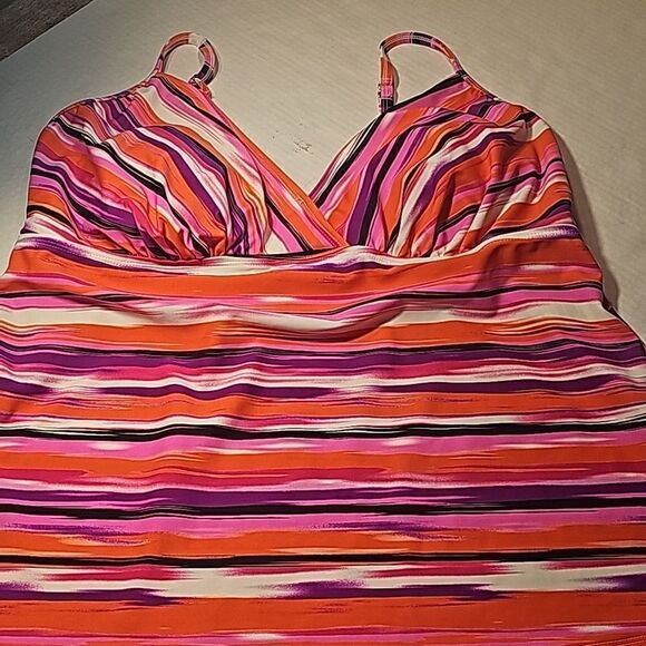 Multi colored tankini top by Catalina size 2X - Picture 1 of 9